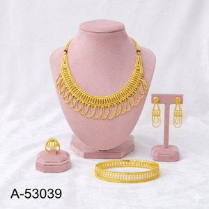 ชุดเครื่องประดับเจ้าสาวแบบดั้งเดิม ชุบทอง 24K ประดับเพชรซิคอนสังเคราะห์ ดีไซน์รูปแมลง สร้อยคอพร้อมกำไลข้อมือ ขนาด 18 นิ้ว รุ่นที่สาม - Product Image 2