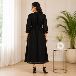 Robe longue en coton noir brodée pour femmes, manches longues, style bohème décontracté, fabrication sur mesure OEM - Product Image 5