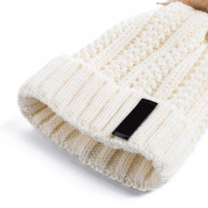 Bonnet en laine mélangée de qualité supérieure, doux au toucher, chaud, uni, tricoté, pour l'hiver, en vente - Product Image 6
