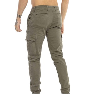 Pantalones cargo personalizados 100% algodón, corte relajado, cintura elástica, estilo baggy, múltiples bolsillos, lavado ácido, estilo táctico, para hombre. - Product Image 2