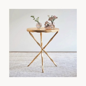 Table d'appoint moderne en métal et verre, élégante, nouvelle arrivée, table d'appoint en fer de qualité supérieure, design personnalisé, vente en gros - Product Image 4