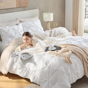 Juego de Edredón Moderno Blanco Sólido de 3 Piezas con Diseño Cosido, Lavable, para Uso Doméstico - Product Image 1
