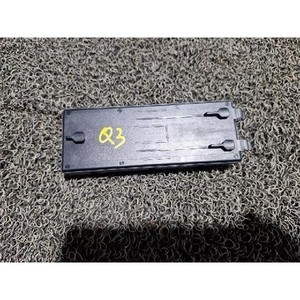 Q3 ชุดควบคุมอิเล็กทรอนิกส์และโมดูลคอมพิวเตอร์มือสอง 8U0959107 - Product Image 4