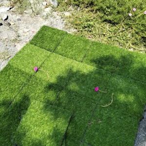 Dalles de terrasse en gazon artificiel 300x300x24mm, imperméables, carrées, pour extérieur/intérieur, maison et jardin, terrasse, cour arrière, décoration - Product Image 4