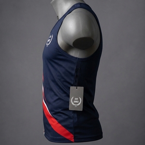 Men <b>Workout</b> <b>Tank</b> <b>Top</b> Lightweight Polyester Fabric Moisture Management Breathable Design Sleeveless Athletic Fit Training Apparel - Product Image 3