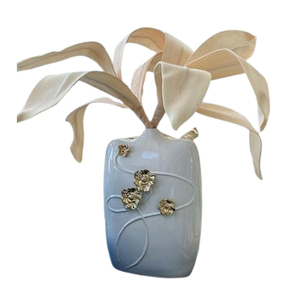 White Color Flower <b>Vase</b> <b>Unique</b> Handmade Nordic Style Modern Luxury Aluminum Metal <b>Vase</b> Coastal Iron Flower <b>Vase</b> - Product Image 1