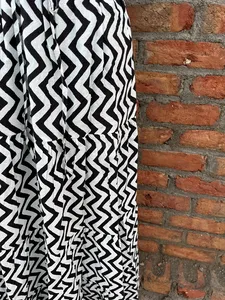 Jupe longue décontractée pour femme, modèle de couture respirant à taille élastique, design à volants avec méthode de tissage non tissé - Product Image 6