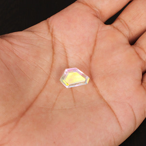 Gema Sintética (Creada en Laboratorio) de Corte Geométrico Normal Arcoíris Indio, Doble Gema de 10x16 mm, 7.2 Quilates para Joyería - Product Image 1