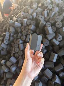 Charbon de bois de sciure de bois dur 100% naturel, briquettes hexagonales fabriquées à la machine, faible fumée, cendres, 4-6 heures de combustion, 7000-8000 kcal/kg - Product Image 4