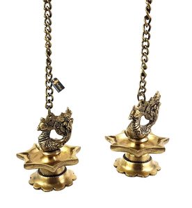 Lampe à huile décorative en laiton en forme de paon avec chaîne, design industriel, pour la maison, le temple, Diwali, les anniversaires - Product Image 2
