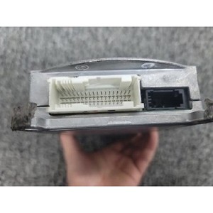 ECU และโมดูลคอมพิวเตอร์มือสองสำหรับรถยนต์ซีรีส์ 3 รุ่น 8410912653401 - Product Image 4