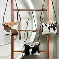 Nouveauté Sac à bandoulière en cuir de vachette artisanal à fleurs tendance 2025 Design de style occidental Porte-monnaie à poignet