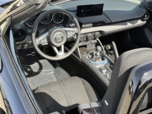 Mazda MX-5 2026 Miata Club RWD Convertible de Lujo Premium - Product Image 2
