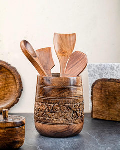 Soporte grande de madera para utensilios de cocina de 7 pulgadas, utensilios de madera hechos a mano, organizador de espátula de cocina, diseño Floral elegante - Product Image 1