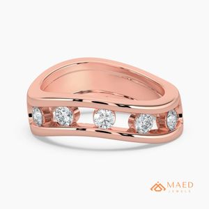 Anillo de Moissanita en Oro Rosa con Cinco Piedras Flotantes, Anillo de Boda para Mujer, Joyería Fina de Houston, Regalo Elegante y de Lujo - Product Image 1