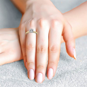แหวนเพชรเพาะเลี้ยงแบบสั่งทำพิเศษ ทอง 14K ดีไซน์ลายเส้นเล็กๆ รับรองโดย IGI เหมาะสำหรับงานหมั้น งานแต่งงาน และวันครบรอบสำหรับผู้หญิง - Product Image 4