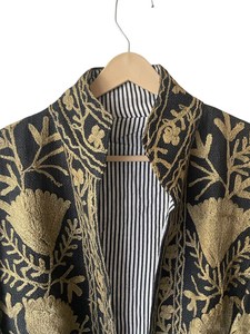 Chaqueta Reversible de Algodón Acolchado Kantha con Estampado Floral Indio Digital para Mujer, Transpirable y Ecológica para Otoño, Invierno y Primavera - Product Image 2