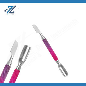 Cortaúñas y Limador de Cutículas de Doble Uso, Acero Inoxidable de Calidad, Removedor de Piel Muerta, Herramienta Profesional de Salón, Pakistán - Product Image 3