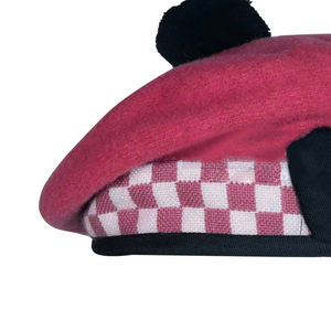 Gorro Balmoral Tradicional de Lana Rosa Oscuro y Blanco con Diseño a Cuadros, Estilo Escocés, Venta al Por Mayor 2026 - Product Image 5