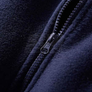 Chaqueta Polar para Hombre de Secado Rápido y Transpirable, Cuello Alto, Logotipo Frontal Personalizable, Diseño Impermeable para Invierno, Venta al Por Mayor - Product Image 3