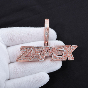 Collier Pendentif Lettre Initiale en Moissanite Or Rose Luxe, Bijou Hip Hop Sertie de Baguettes, Cadeau Idéal pour un Style Quotidien Éclatant - Product Image 3