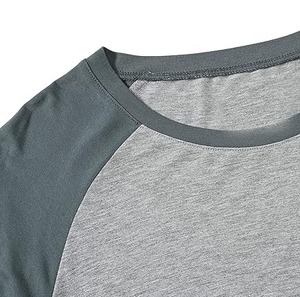 Conjunto de Verano para Hombre, Camiseta Casual Transpirable de Manga Corta con Bloques de Color Verde Grisáceo y Pantalones Cortos con Cintura Elástica y Bolsillo - Product Image 3