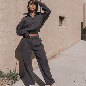 Sweat à capuche court personnalisé pour femme, manches longues, vente en gros - Product Image 4