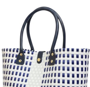 Meilleur fournisseur de sacs et sacs à main faits main à bas prix en matière plastique tissée pour la mode quotidienne, le shopping et les sacs de plage pour les vacances - Product Image 4