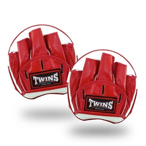 นวมซ้อมมวย Twins Special Boxing Focus Mitts สีเขียว ทำจากหนังวัวแท้ ทนทาน เหมาะสำหรับฝึกซ้อม MMA - Product Image 2