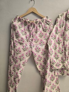 Ensemble de pyjama pour femmes en coton 100% imprimé floral, manches longues, coupe ample, col rabattu, vêtements de nuit, tenue décontractée de printemps - Product Image 6