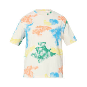 T-shirt élégant pour homme en tissu respirant, idéal pour la mode quotidienne et un style décontracté. - Product Image 1