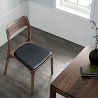 Chaise de salle à manger pliable moderne en bois avec siège en similicuir, design mi-siècle pour la maison, le bureau et l'appartement