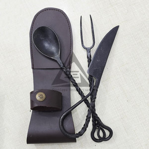 Ensemble de couverts en acier au carbone forgé à la main, durable et de haute qualité - Couverts de camping légers et durables avec couleur personnalisée - Product Image 6