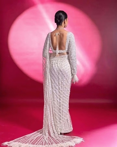 Sari en soie Rangoli traditionnel KV pour femme, richement brodé, avec chemisier non cousu, idéal pour les fêtes, les mariages et le Diwali - Product Image 3