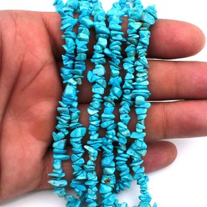 Perles de Howlite Turquoise Bleu Ciel, lisses, polies, brutes, irrégulières, en forme de pépites, pierres précieuses - Product Image 5
