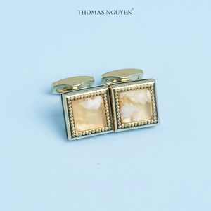 Boutons de manchette VIP en agate blanche plaqués or 18 carats - Bijou de luxe Feng Shui pour homme |   MSDATR002 |   Collection Tinh Vu |   Vietnam - Product Image 4