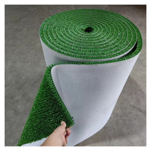 Césped artificial resistente a la intemperie para instalación en exteriores durante todas las estaciones, incluyendo uso en azoteas y balcones. - Product Image 2