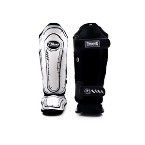 สนับแข้งหนังแบบมืออาชีพน้ำหนักเบาทำจากหนังออกแบบได้ตามต้องการ - Product Image 6