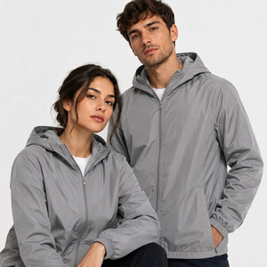 Chaqueta Impermeable de Invierno para Hombre y Mujer, Chaqueta Cortavientos Ligera de Poliéster con Capucha, Logotipo Personalizado al por Mayor - Product Image 3