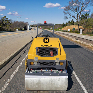 Kubota รถบดถนนยางมะตอยขนาดเล็ก2ตันรถบดถนนแบบดรัมลูกกลิ้งคู่ขนาดกะทัดรัด - Product Image 5