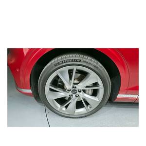 Genesis GV70 2024 2.5T Gasolina AWD 19,038 km Caja de Cambios Automática Asientos de Cuero Volante a la Izquierda Cámara Trasera - Product Image 5