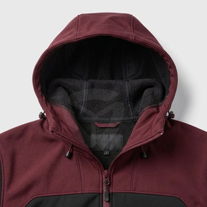 Veste d'hiver softshell pour homme, vêtement d'extérieur léger et performant avec col à capuche pour les activités de plein air et les occasions décontractées - Product Image 6