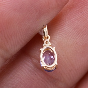 Pendentif Charme pour Femme en Tanzanite Véritable de Haute Qualité, Or Jaune Massif 14 carats, Fait Main, Certifié GIA, Tendance - Product Image 4