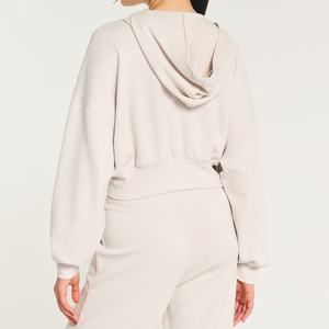 Hoodie court taille haute pour femme en molleton de coton écologique, design 2-en-1, teint en pièce, vêtement décontracté, OEM ODM, vente en gros, usine - Product Image 5
