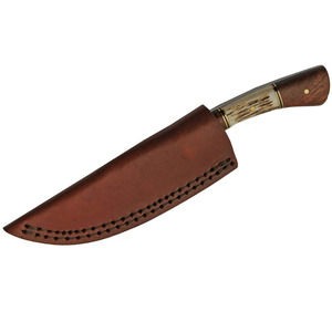 Couteau à Découper en Acier Damas avec Manche en Bois et en Corne et Lame Affûtée pour la Chasse et l'Utilisation en Plein Air, Forgé à la Main - Product Image 6