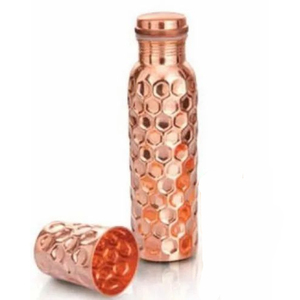 Botella de agua de cobre puro con diseño premium de corte de diamante en forma de panal, a prueba de fugas, ecológica, para yoga, gimnasio y uso en la oficina. - Product Image 1