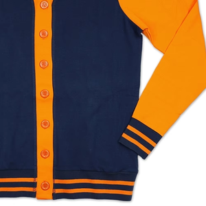 เสื้อคาร์ดิแกนคอวีแบบสั่งทำสำหรับผู้หญิง ลายปักกรีกคลาสสิก ดีไซน์สำหรับชมรมนักศึกษา ฤดูใบไม้ผลิ ฤดูใบไม้ร่วง ฤดูหนาว ผ้าขนสัตว์/อะคริลิก สวมใส่สบาย - Product Image 3