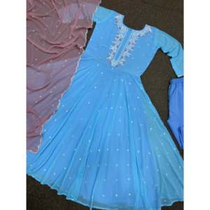 Vestido Anarkali de Diseñador Talla 2XL con Dupatta, Hermoso Estilo para Fiestas - Product Image 3