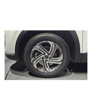 Hyundai Santa Fe 2.5T 4WD 2021, SUV a Gasolina con Asientos de Cuero, Cámara Trasera, Estándar de Emisiones Euro V, 26,725 km - Product Image 5