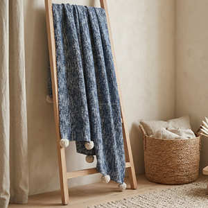 Plaid en coton slub terracotta 130x170 cm, style bohème, tissé uni, lourd, avec pompons et franges, toucher doux, pour la décoration - Product Image 6